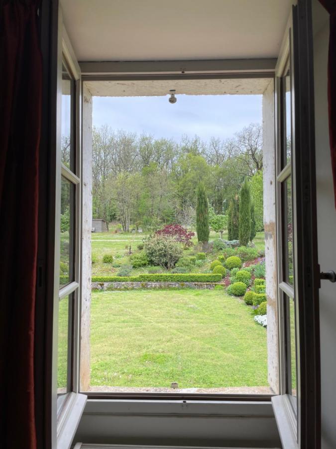 Chapdeuil La Croix Des Granges B&B 외부 사진